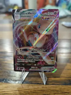 Pokemon TCG Mew Vmax Fusion Strike 114/264 Holo Ultra Rare - Image 1