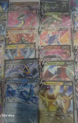 Lot Of 31 Pokemon V, EX, & VMAX CARDS - Image 3