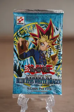 2002 Yugioh LOB Unlimited Legend of Blue Eyes White Dragon Booster Pack Konami - Image 1