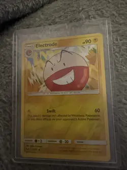 Pokemon Holo Foil Electrode 31/73 Shining Legends Reverse - Image 2