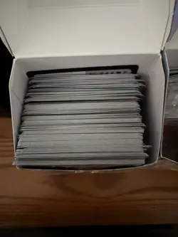 Large Bulk (over 1000) Pokemon Card Collection. Some Rares And holos - Image 3