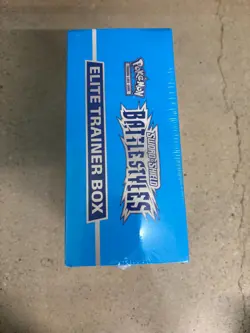 NEW Pokemon Battle Styles Sword and Shield Elite Trainer Box ETB - Blue Sealed - Image 5