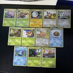 Triumphant Vintage Pokemon Card Bundle Rares - Venomoth 11/102 Kricketune 24/102 - Image 1
