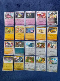 Reverse Holo 100+ ALL DIFFERENT Card Mix Lot Pokemon Bundle Shiny Holographic - Image 4