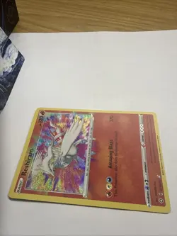 Reshiram - 017/072 - Shining Fates - Amazing Rare - Pokemon TCG - Image 3