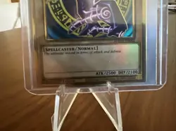 Yu-Gi-Oh! TCG 2020 Yu-Gi-Oh! Maximum Gold Dark Magician #MAGO-EN002 1st Edition - Image 4