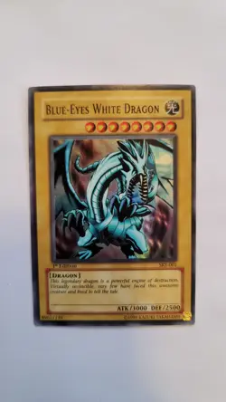 Yu-Gi-Oh! TCG Blue-Eyes White Dragon SKE-001 1st Edition Super Rare - Image 1