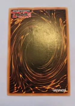 Yu-Gi-Oh! TCG Blue-Eyes White Dragon SKE-001 1st Edition Super Rare - Image 2