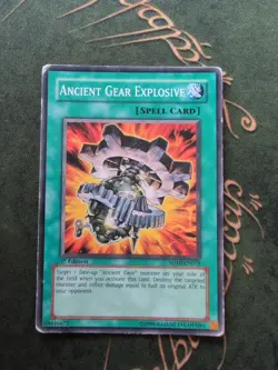 Ancient Gear Explosive - 1st Edition SD10-EN019 - MP - YuGiOh - Image 1