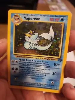 Pokemon Vaporeon Holographic Trading Card 80 HP Stage 1 Vintage 1999 - Image 2