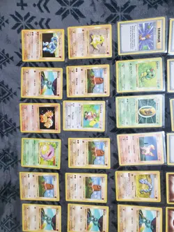 LP/NM Base Set SHADOWLESS Lot 50 Cards WOTC POKEMON - Image 2