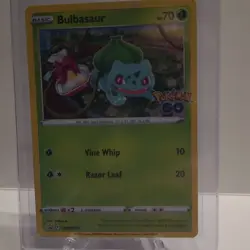 Pokemon Bulbasaur SWSH231 SWSH Promo Holo Basic 70 HP Vine Whip Razor Leaf - Image 1