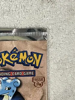 Pokemon Fossil 1st Editon Booster Pack Unweighed & Sealed Lapras Art 4702771060714 - Image 3