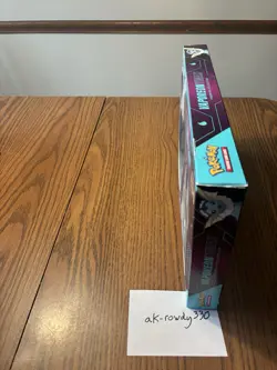 Pokemon Vaporeon VMAX Premium Collection Box English TCG 2021 - Image 3