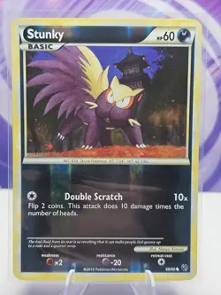 Stunky 69/90 Reverse Holo HGSS Undaunted Set Pokemon Card 2010 LP - Image 1