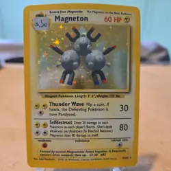 Vintage Pokemon Magneton Base Set 9/102 Holo Rare 1999-2000 LP/MP - Image 1