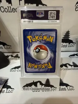 Pokemon TCG 1999 Lapras Holo 10/62 PSA 7 - Image 2