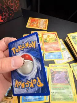 Vintage Pokemon Card Lot Fossil & 100+ LP/MP/HP with Duplicates - Image 5