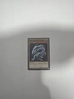 BLUE-EYES WHITE DRAGON (ORIGINAL ART SDK) MINT CLASSIC LDK2-ENK01 YUGIOH - Image 1