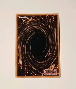 Yugioh Winged Kuriboh TLM-EN005 Super Rare LP - Image 2