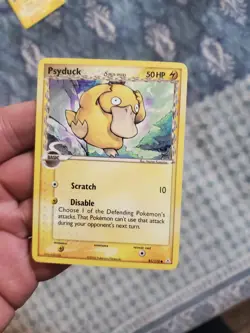MOD PLAY Psyduck (Delta Species) 81/110 Holon Phantoms Regular Pokemon Regular - Image 1
