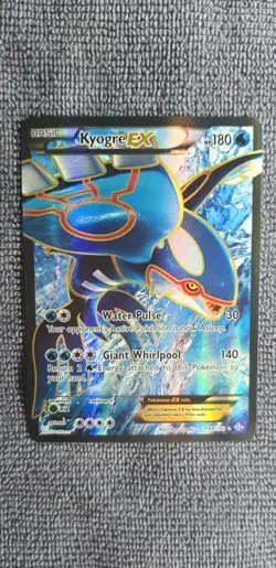 Pokemon TCG Kyogre EX ultra rare holo (148/160) XY Primal Clash card - Image 1