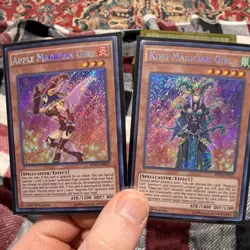 Yu-Gi-Oh! CCG Konami 2 Card Lot Apple & Kiwi Magician Girl MVP1 1st Edition Holo - Image 1