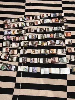 whole bunch of Magic The Gathering cards, IDK how many, wide range of condition. - Image 3