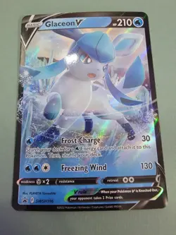 Glaceon V SWSH196 SWSH: Sword & Shield Promo Cards Holo - Image 1