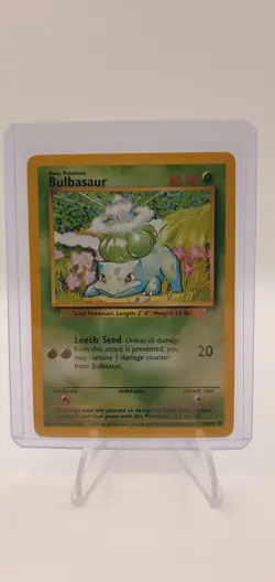 Bulbasaur 44/102 Base Set 4th Print Pokemon TCG 1999-2000 HP WRITING ON CARD - Image 1