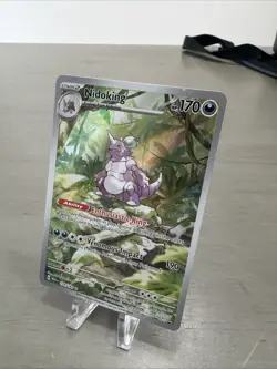 Pokemon TCG Nidoking Scarlet & Violet 151 Illustration Rare Card 174/165 - Image 1