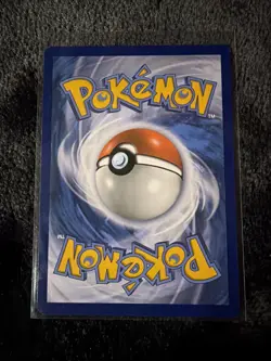 2016 Pokemon TCG XY Evolutions Pikachu Card Cracked Ice Holo 35/108. - Image 3