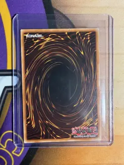 Yu-Gi-Oh! | Dark Magician YSYR-EN001 Yugi Reloaded Unlimited - Image 2