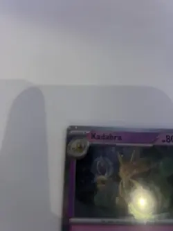 Kadabra - 064/165 (Cosmos Holo) - Pokemon TCG Scarlet & Violet 151 - Near Mint - Image 4