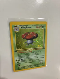 Pokemon 1999 Jungle 1st Edition Lot: Holo Vileplume 15/64, Goldeen, Exeggcute - Image 2