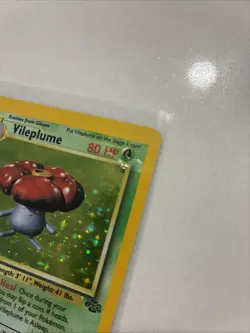 Pokemon 1999 Jungle 1st Edition Lot: Holo Vileplume 15/64, Goldeen, Exeggcute - Image 4