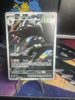 Pokemon TCG Houndoom 066/064 Shrouded Fable Illustration Rare Full Art - Image 1