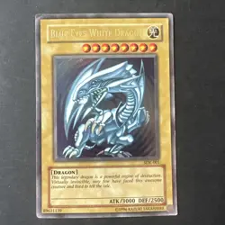 Yu-Gi-Oh! Trading Card Blue-Eyes White Dragon - Image 1
