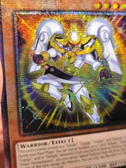 YuGiOh! Utopic Onomatopoeia (Quarter Century Secret Rare) RA04-EN028 1st Ed NM - Image 5