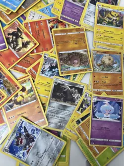 Pokemon Sun & Moon Card Lot, 600 Card Lot, Holo, Reverse Holo, Trainer, Energy - Image 2