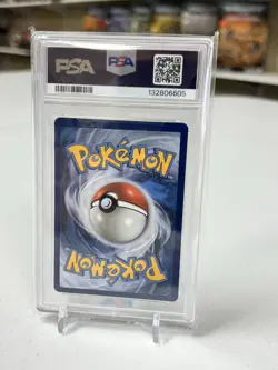 2021 POKEMON CELEBRATIONS VENUSAUR HOLO CLASSIC BASE SET PSA 9 - Image 2