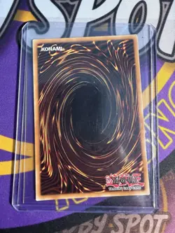 Yu-Gi-Oh! Dark Magician Girl Limited Edition Holo Rare LART-EN035 - Image 2