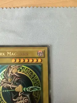 Dark Magician SDY-006 Starter Deck: Yugi Unlimited Fade HP - Image 5