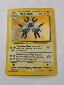 Magneton 9/102 - Base Set Unlimited Holo Rare WOTC Pokemon TCG HP (#5 - Image 1