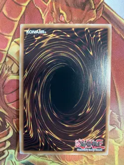 Yugioh Blue-Eyes White Dragon 25th Rare KC01-EN000 English Kaiba Briefcase - Image 2