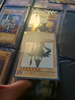 Yugioh! Dark Magician - JUMP-EN049 - Ultra Rare - Limited Edition - Image 3