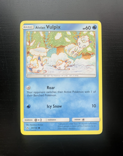 Pokemon TCG - Alolan Vulpix 30/156 Sun and Moon-Ultra Prism Regular - LP - Image 2