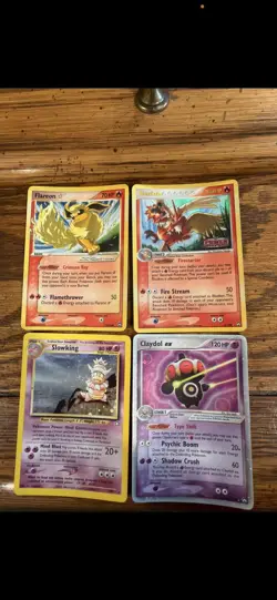 pokemon cards lot: Blaziken, Flareon, Slowking And Claydol - Image 1