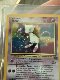 Pokemon Mew Holo 1999 Wizards of the Coast swirls 💫💫 NEAR MINT Black star ⭐ - Image 1