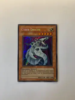 Yugioh Karte: Cyber Drache (CT03-DE002) - Secret Rare, Limitierte Auflage - Image 1